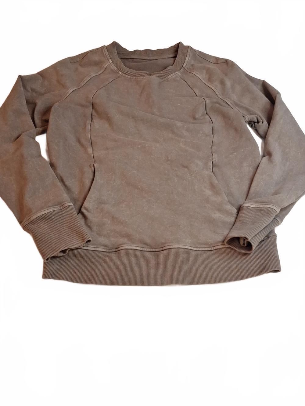 #916 Lululemon Sweatshirt With Kangaroo Pocket Approximate Size 4
